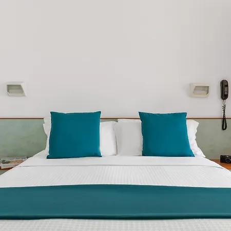 Hotel Tres Jolie 3*
