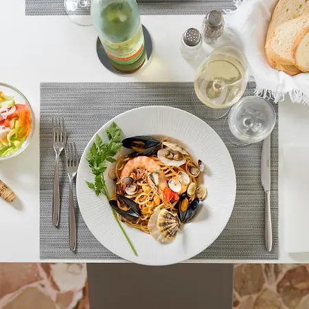 ホテル Tres Jolie