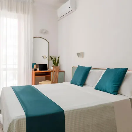 Tres Jolie Hotel