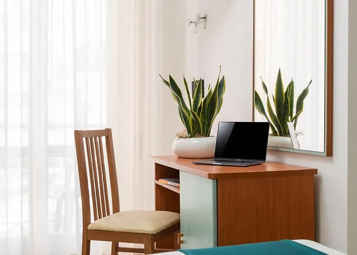 Tres Jolie ريميني